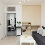 Metro Bielany By Renters * Varšava