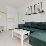 Apartmán Metro Bielany By Renters