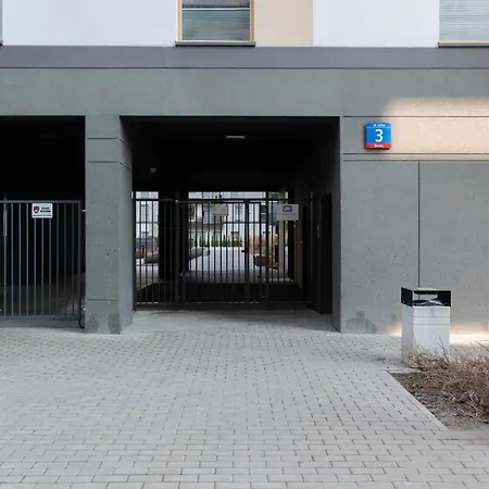 Apartment Metro Bielany By Renters