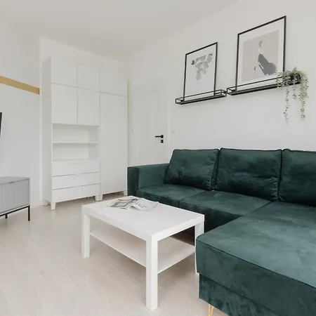 Apartman Metro Bielany By Renters