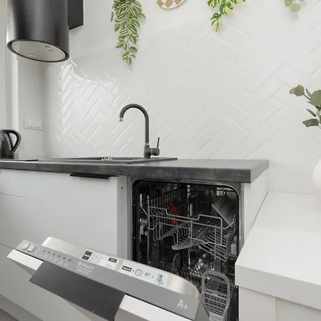 Metro Bielany By Renters